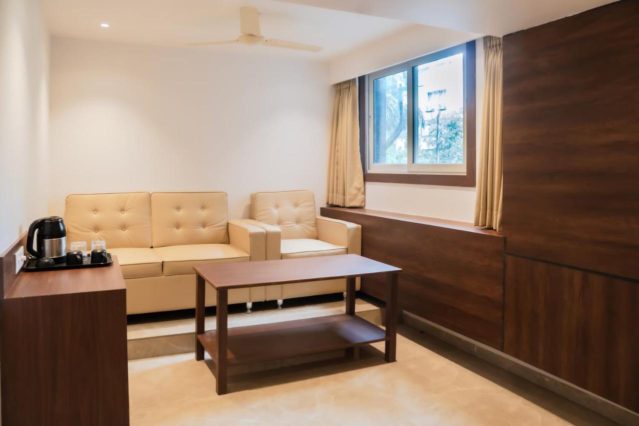 Treebo Serenity Inn, Koregaon Park Pune Extérieur photo